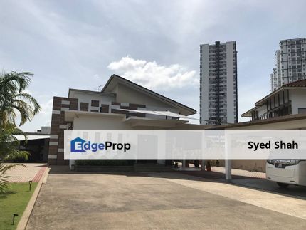HUGE LAND 18,000SF Bungalow 2 Storey Banyan Close Bukit Mahkota Bangi, Selangor, Bangi