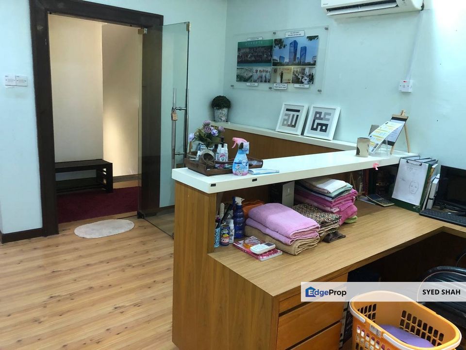 SHOPLOT FACING MAINROAD Seksyen 9 Bangi - Endlot unit, Selangor, Bangi