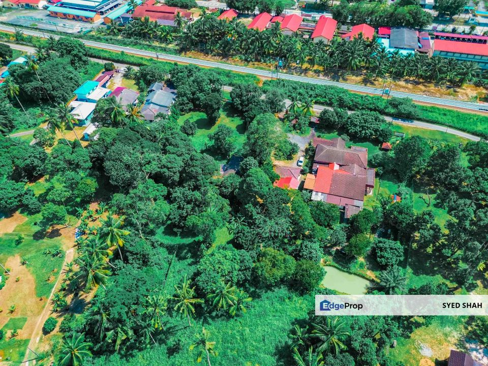 Tanah Durian 1 Ekar dengan Banglo 1 Tingkat Labu Negeri Sembilan 10min ke Aeon Nilai, Negeri Sembilan, Seremban