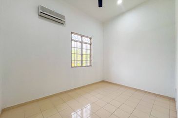 Kampung Sungai Ramal Dalam