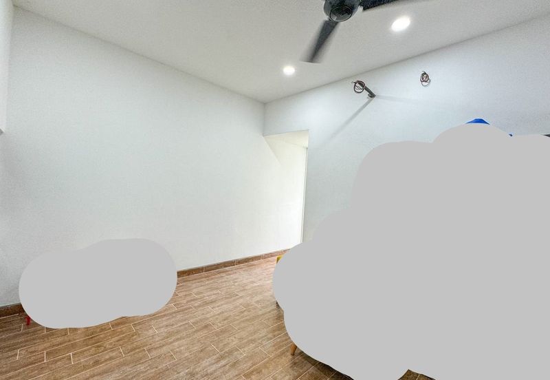 Duta Villa, Presint 14