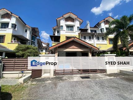 SEMI D BANGI RENOVATEDE 2.5 Storey Seksyen 3 - GATED GUARDED, Selangor, Bangi