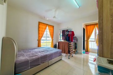 Puncak Hijauan (Hijauan Heights)