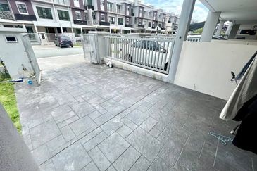 The Strata @ Bandar Puteri Bangi