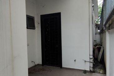 Bangi Lakehill Villas