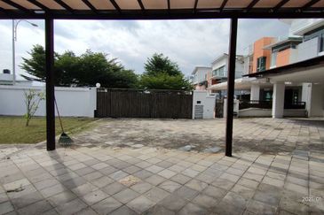 Bangi Lakehill Villas