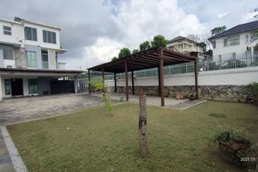 Bangi Lakehill Villas