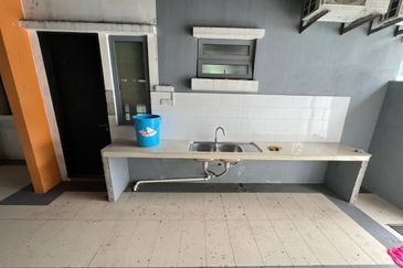 Bangi Lakehill Villas