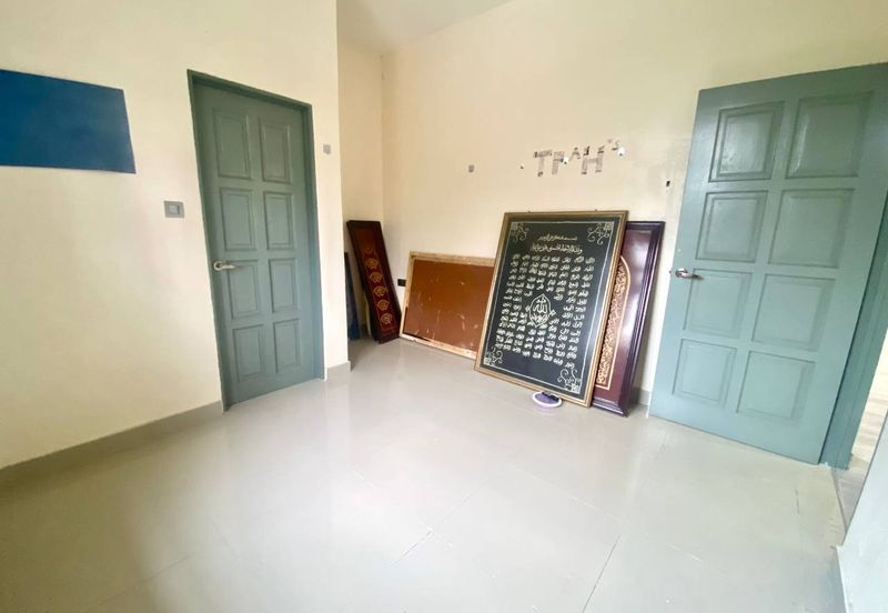 Desa Pinggiran Putra