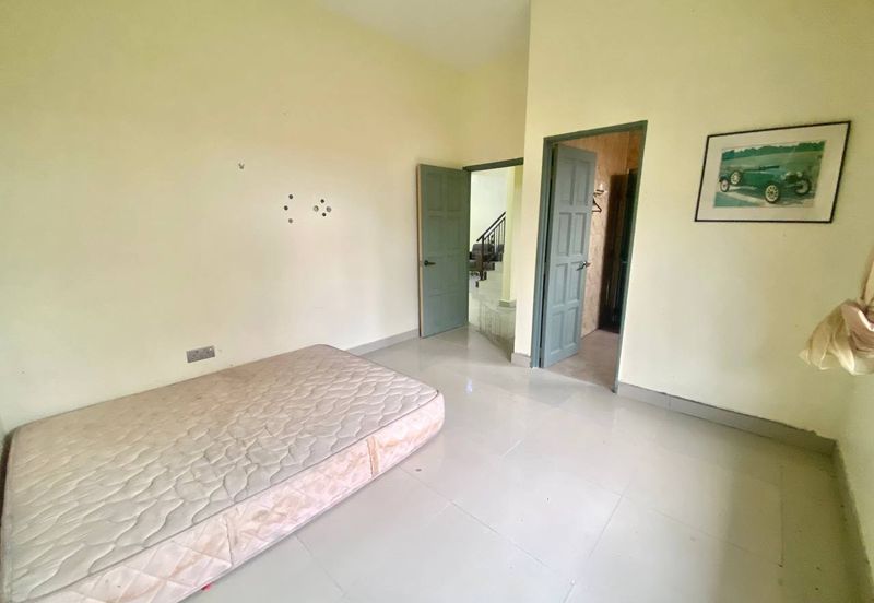 Desa Pinggiran Putra