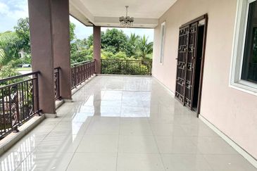 Desa Pinggiran Putra