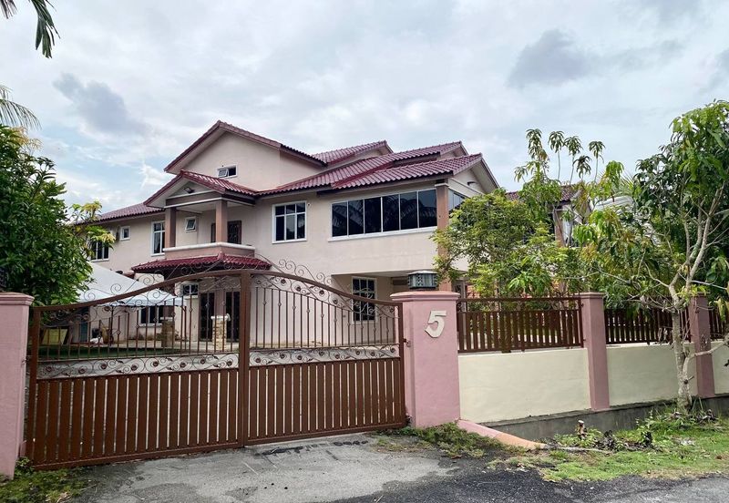 Desa Pinggiran Putra