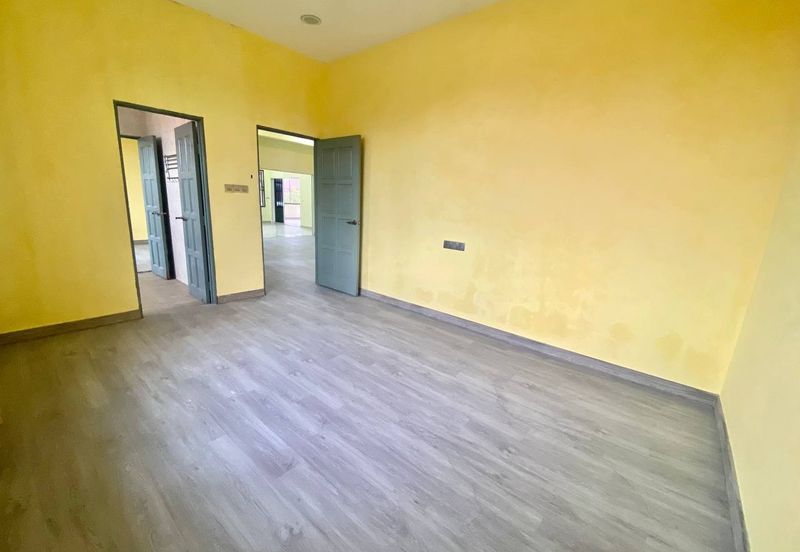 Desa Pinggiran Putra