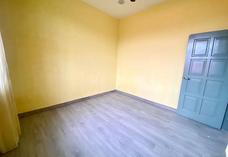 Desa Pinggiran Putra