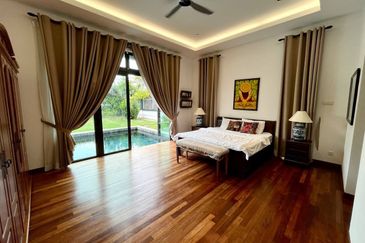 Perdana Lakeview East