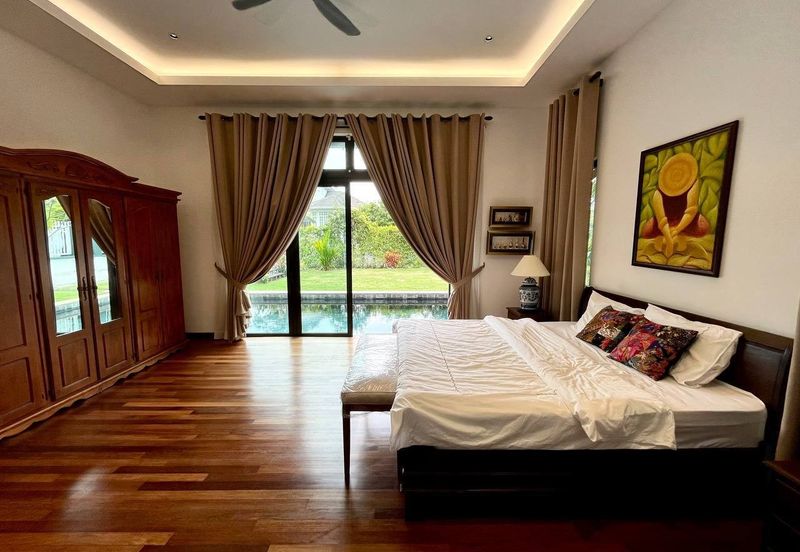 Perdana Lakeview East