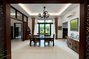 Perdana Lakeview East