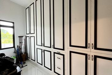 Perdana Lakeview East