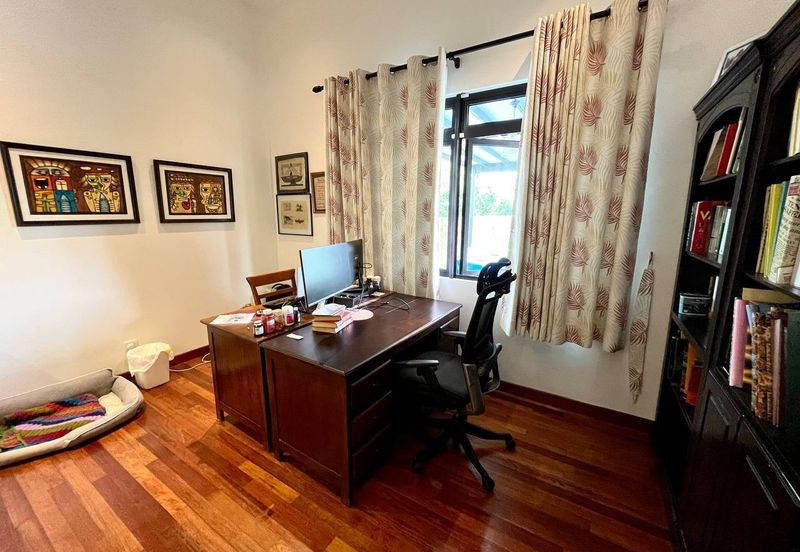 Perdana Lakeview East