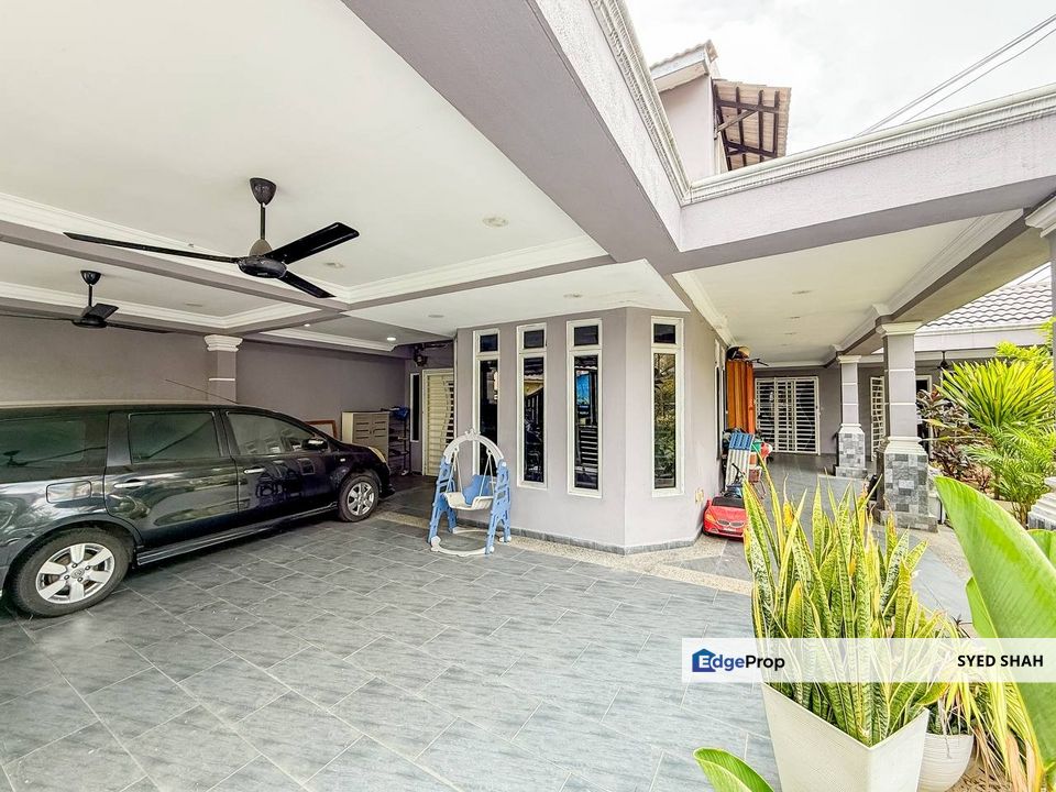 CORNER BALAKONG near Cheras Kajang Taman Impian Ehsan, Selangor, Balakong