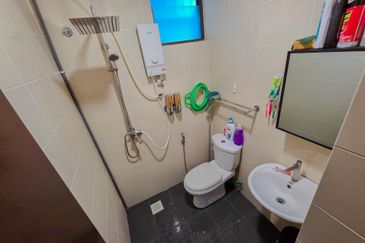 Residensi Zamrud (Zamrud Residensi)