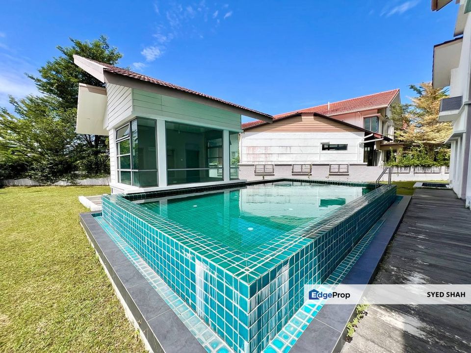 ENDLOT BUNGALOW KAJANG W POOL 2 .5 Storey Villa Safira, Selangor, Kajang