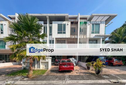 FACING OPEN 3 Storey Superlink Cassia Garden Residence Cyberjaya, Selangor, Cyberjaya