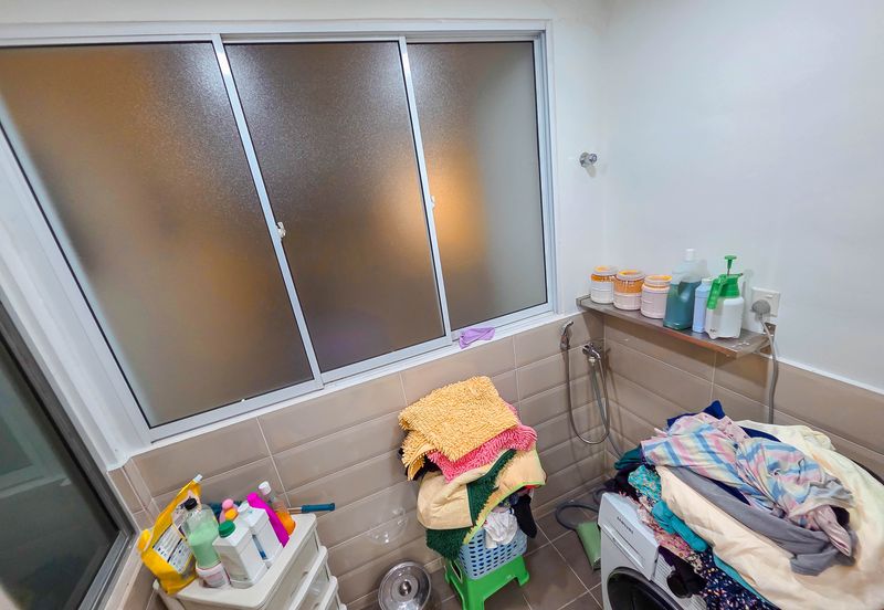 Savanna Executive Suites @ Southville City