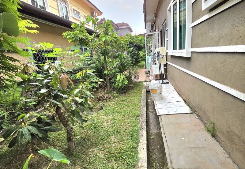 Desa Pinggiran Putra