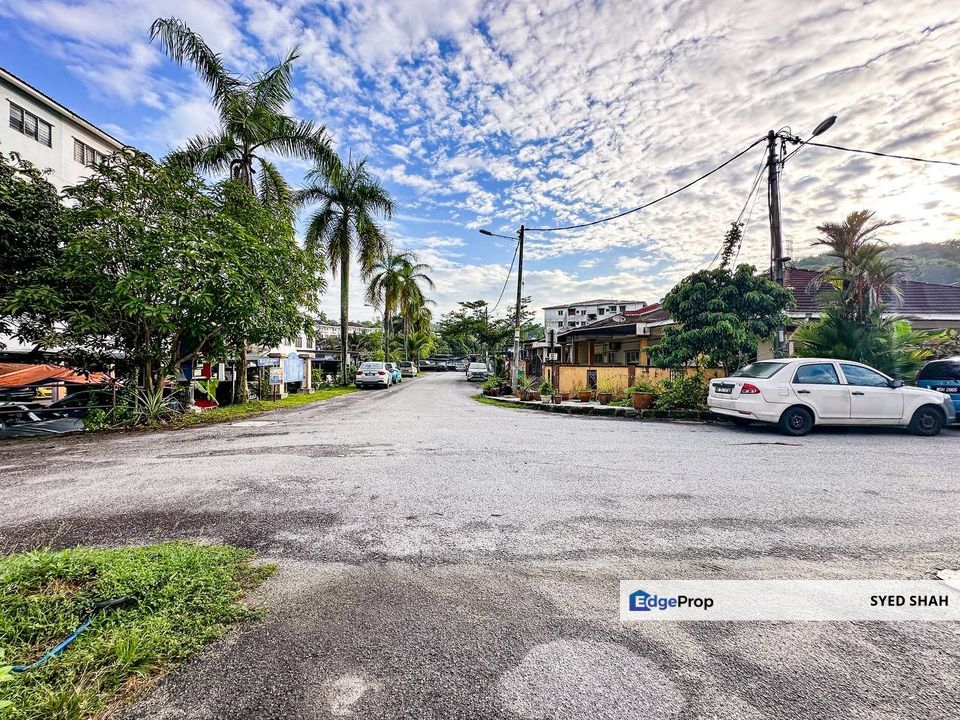 LANDED MURAH KAJANG BAWAH 500K Taman Seri Mewah, Selangor, Kajang