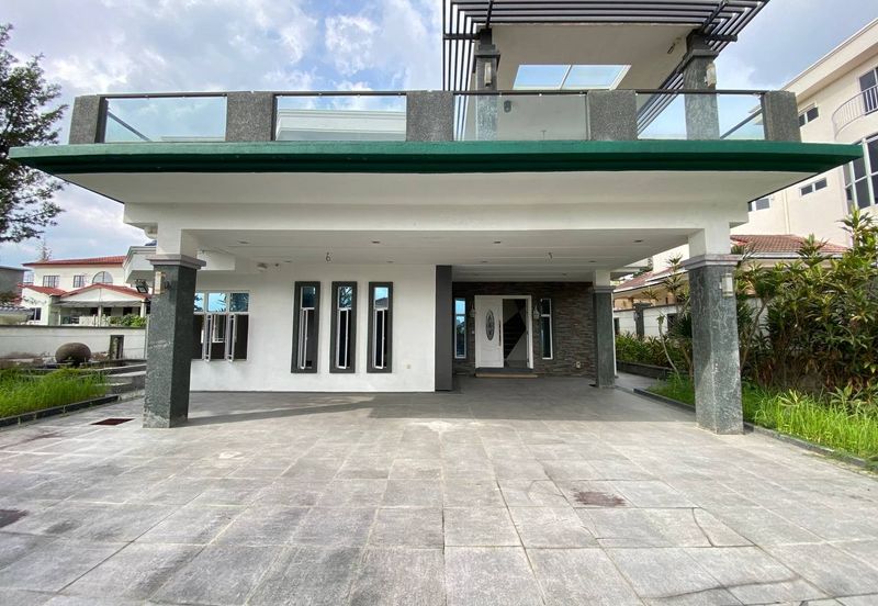 Impian Golf & Country Club