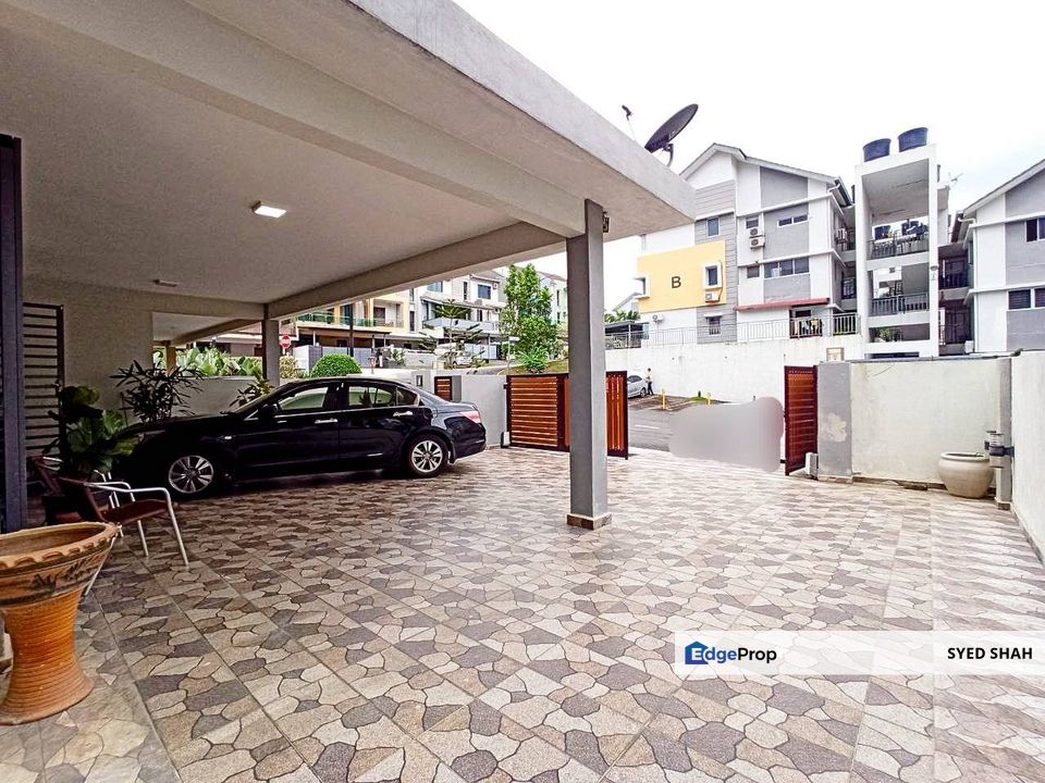 SEMI D KAJANG FREEHOLD Taman Saujana Suria, Selangor, Kajang