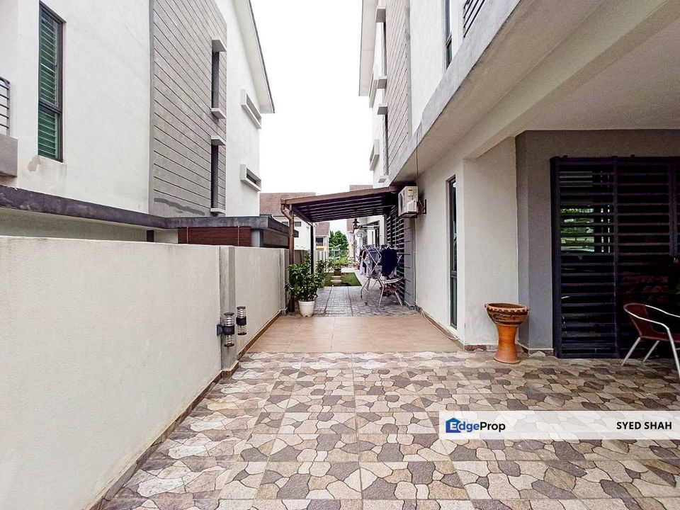 SEMI D KAJANG FREEHOLD Taman Saujana Suria, Selangor, Kajang