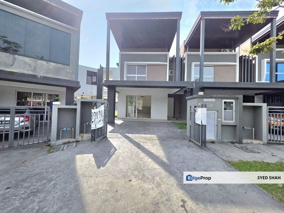 CORNER BANGI SEMENYIH Serene Heights , Selangor, Semenyih