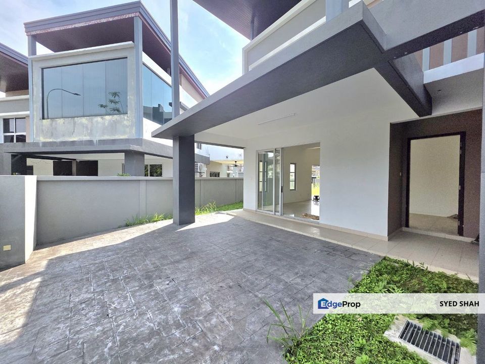 CORNER BANGI SEMENYIH Serene Heights , Selangor, Semenyih