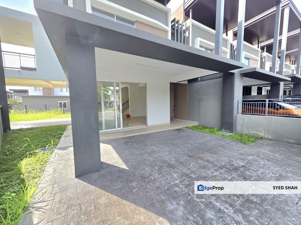 CORNER BANGI SEMENYIH Serene Heights , Selangor, Semenyih