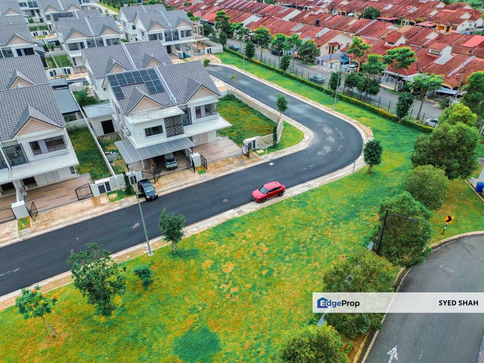 CORNER SEMI D Sejati Lakeside Cyberjaya - FACING GARDEN, Selangor, Cyberjaya