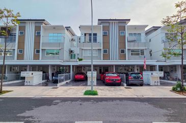 Platinum Residence @ Dengkil