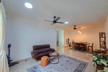 Platinum Residence @ Dengkil