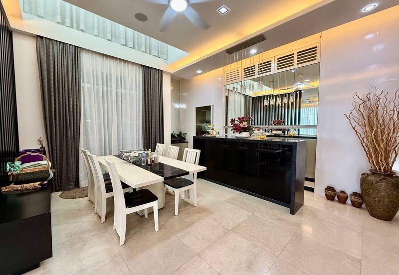 Jacaranda Garden Residence