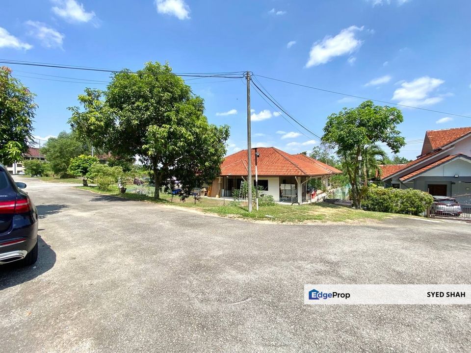 SEMI D NEAR PUTRAJAYA BELOW RM1MIL Desa Utama Sg Merab Bangi, Selangor, Kajang