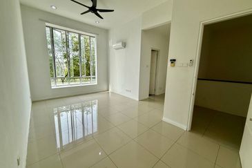 Fairfield Residences, Tropicana Heights