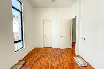 Tenderfields @ Eco Majestic