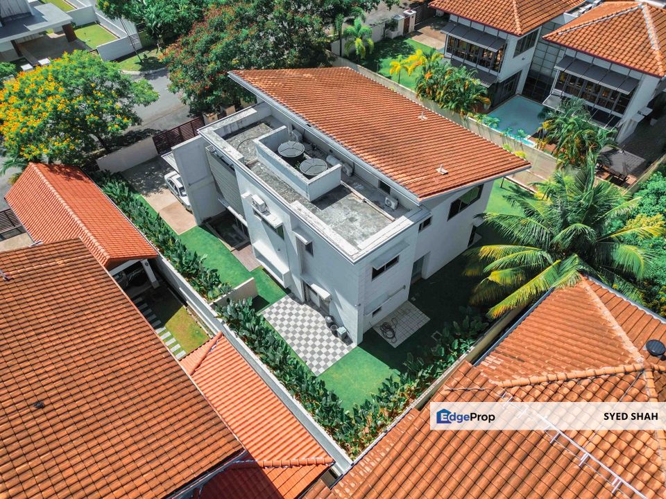 FULLY FURNISH BUNGALOW Banyan Close Bukit Mahkota Bangi, Selangor, Bangi