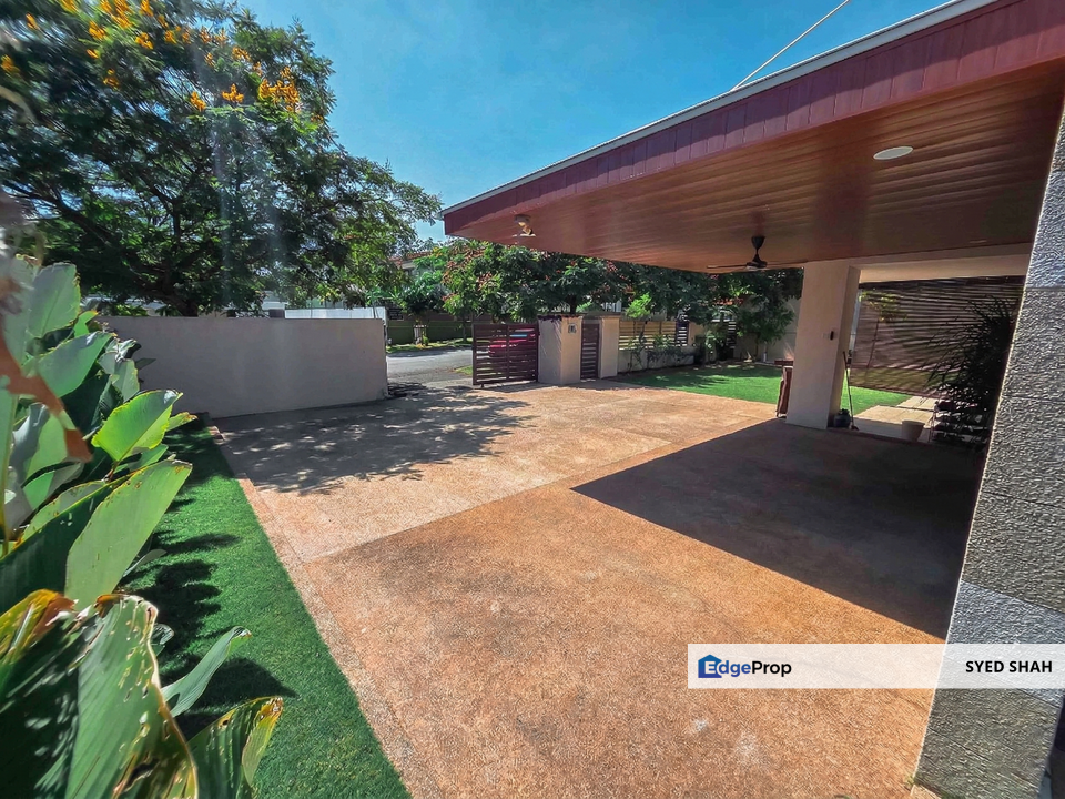 FULLY FURNISH BUNGALOW Banyan Close Bukit Mahkota Bangi, Selangor, Bangi