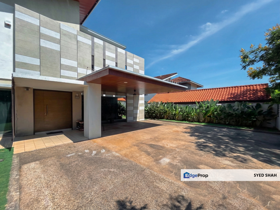 FULLY FURNISH BUNGALOW Banyan Close Bukit Mahkota Bangi, Selangor, Bangi