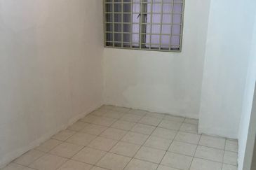 Avelon Tower @ Plaza Medan Putra