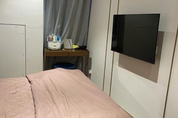 Hill10 Residence @ i-City