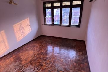 Taman Kinrara Seksyen 2