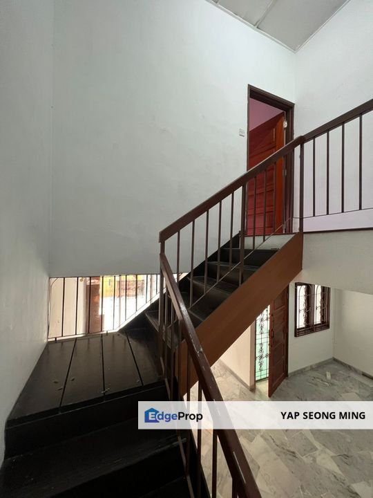 Double Storey House @Taman Kinrara Seksyen 2 for Sale, Selangor, Puchong